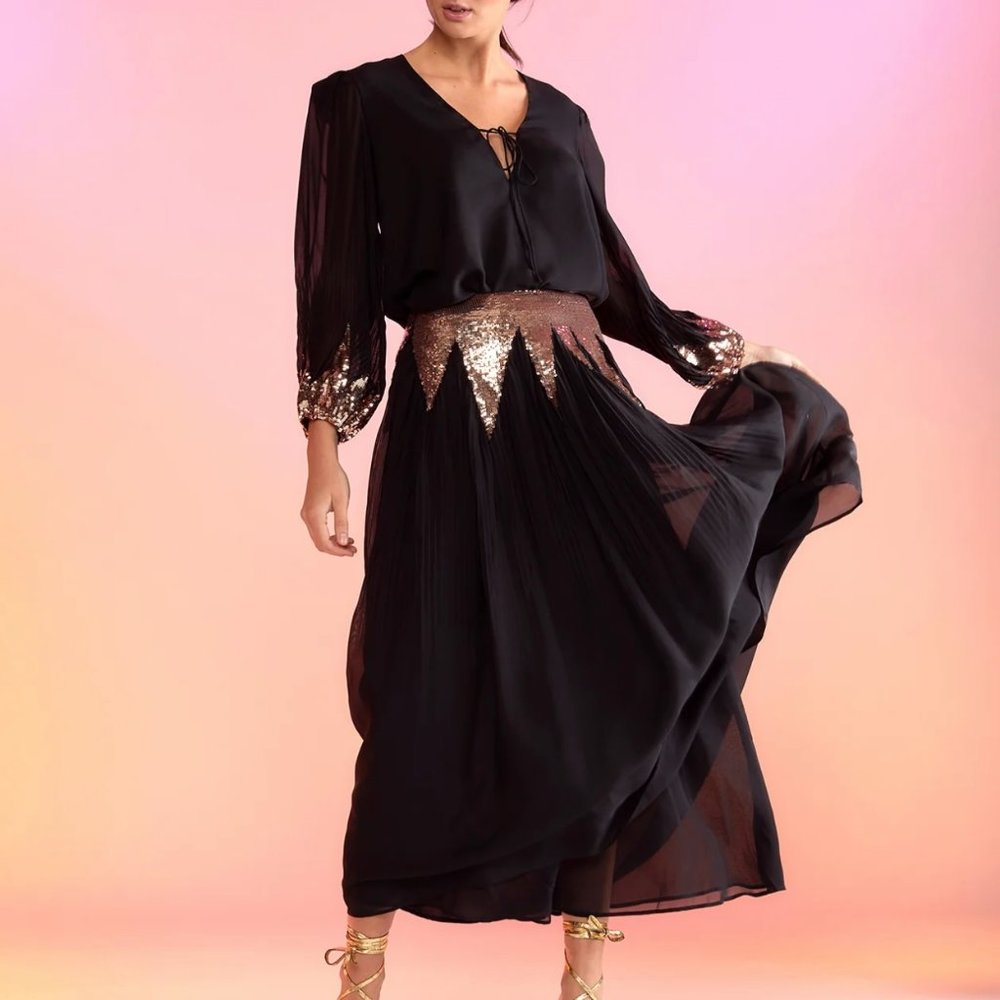 Cynthia Rowley silk blouse and skirt with sequins.  Never Worn!